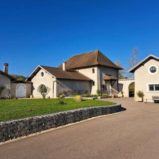 Charmante maisonnette avec piscine partagée - 9
