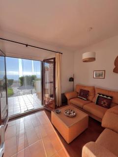 GuestReady - Coastal getaway with sea views - 6