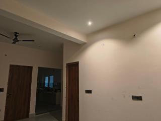 Sky Liner Retreat- cozy Home stay near Ganga Ghat - 1