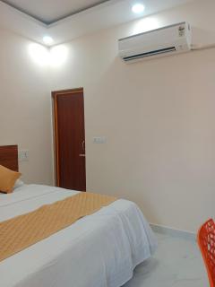 LNP Homestay in Tiruvannamalai - 0