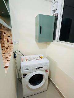1BHK Fully Furnished Flat Near Infopark and Smart City - 4