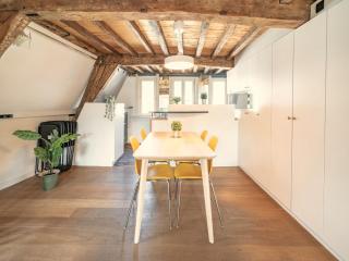Spacious Duplex in Antwerp Old Town - 3