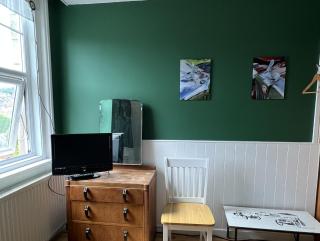 Swan Lodge - 3