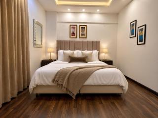 Sky View Premium Apartments In The Heights of Elysium tower - Opposite Centaurus Mall Islamabad - 7