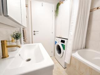 Cozy Apartment with garden and parking, near Center - 1