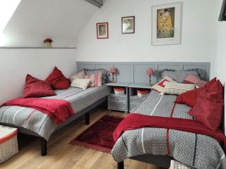 Le Cottage Tina Bed And Breakfast - 3