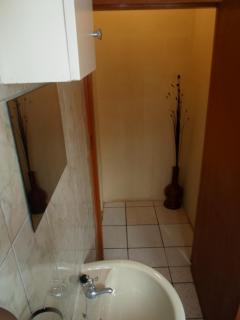 Hardrock Guest House - 3