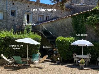 Les MAGNANS - 8