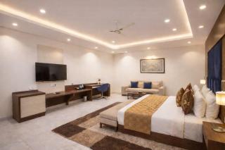 Hotel The Lavish Lodge - 3