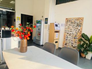 Start House SHARE ROOM Quiet airport stay, Late-night check in, 5-min walk - 6