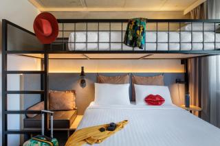Moxy Hamburg Altona - 8