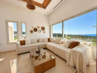 Azura House Sea view Pool - 9