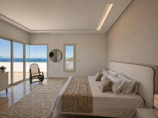 Azura House Sea view Pool - 3