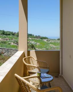 Villa Elides Family Friednly Countryside Retreat with Private Pool and Garden - 8