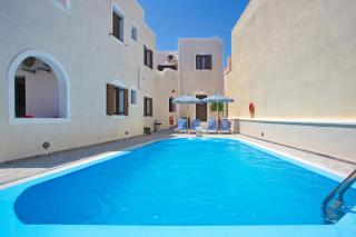 Kelenis Apartments - 9
