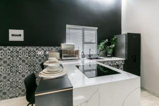Ditsametse Luxe Suites - 2
