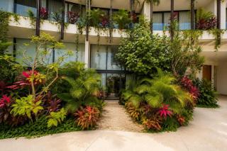 Modern Tulum Loft Private Garden and Resort Pool - 5