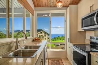 Oceanview 2BR End Unit Cliffs Princeville - 2