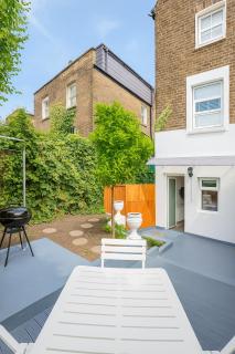 Stylish Ground Floor Garden Flat nr Central London - 7