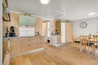 Family-Friendly Holiday Home With Large Wilderness Bath, Close To The Water - 8