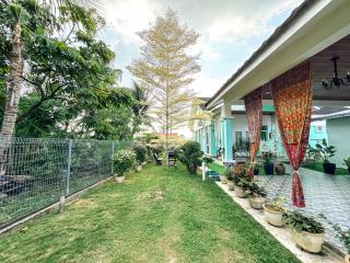 Kampung Garden Escape 3BR for 6 Pax with Free Netflix & WiFi - 9