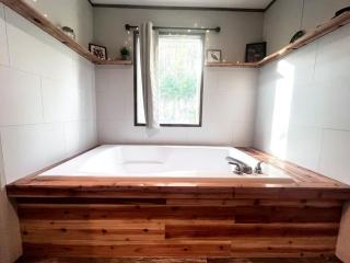 The Green House - Private Cozy -Pets -Wifi -RRG - 7