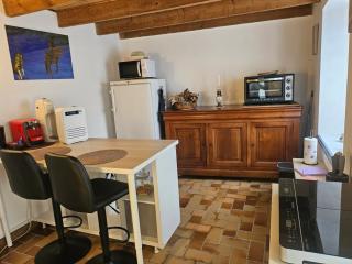 petit studio indépendant - 0
