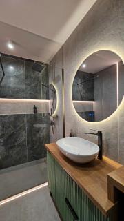 Jeziorna Premium Apartment - 9