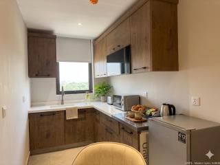 Luxury 1BR Main Bahria Phase7 Restaurants Nearby - 4