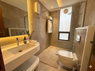 Luxury 1BR Main Bahria Phase7 Restaurants Nearby - 7
