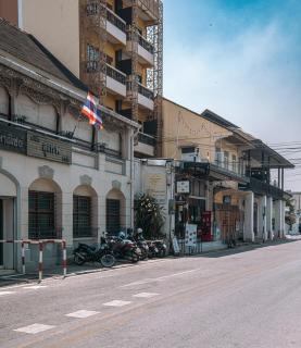 Historic Villa in Thapae - 1
