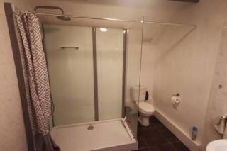House - Sleeps 14 - Free Parking - 5