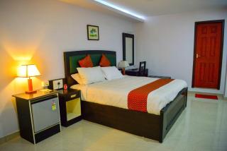 Deepa Restaurant and Tourist Home - 0