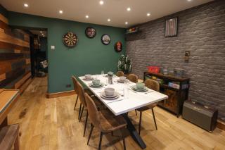 Britannia House by Birch Stays - 8