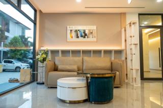 Jaroon House - 1