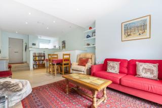 GuestReady - Charming 2bed with Patio in Putney - 6
