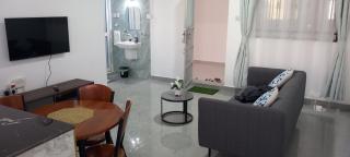 Easy stays S&S - 1
