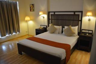 Hotel Natraj - Dibrugarh - 0