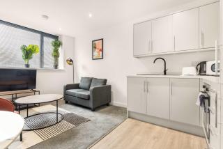 Modern 1 Bedroom Apartment in Central Hull w WiFi - 7