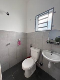 Arowana Homestay - 5