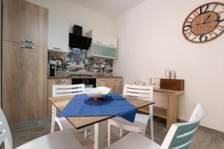 Perla Marina Rooms - 9