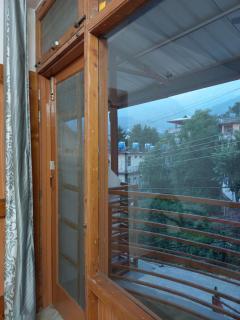 HIMVIGRAHA- Your Mountain Retreat - 9