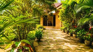 Nimsara Villa - Hikkaduwa - 1