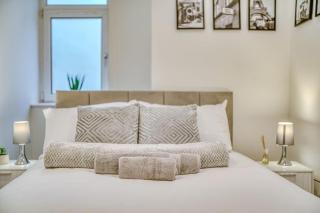 Charming Home Away From Home - 3
