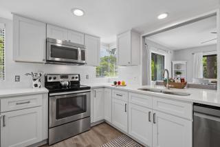 15 Ocean Gate - 9