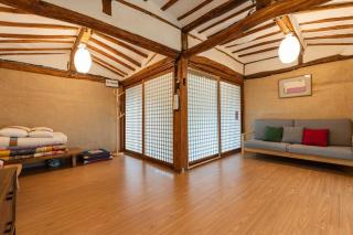 Yangpyeong Baknyeon gotack Yusunjae Hanok pension - 6
