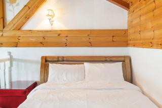 anmyeondo gold hue pension - 6