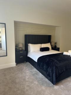 Spacious 3-Bed, Sleeps 6, Contractors Welcome - 9