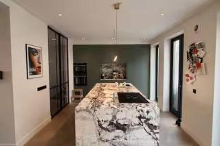 Lovely spacious family canal house in Amsterdam - 6