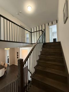 Large 5 bedroom house - 1